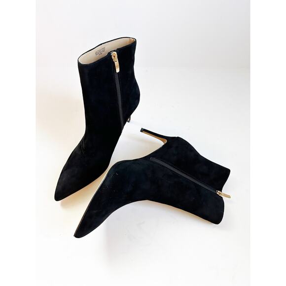 NWOB Ann Taylor Straight Stiletto Heel Suede Booties Black Gold Zip 8.5 - Picture 4 of 7